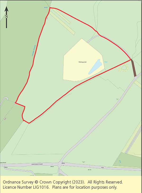 Lot: 134 - OVER 16 ACRES OF LAND INCORPORATING WOODLAND -